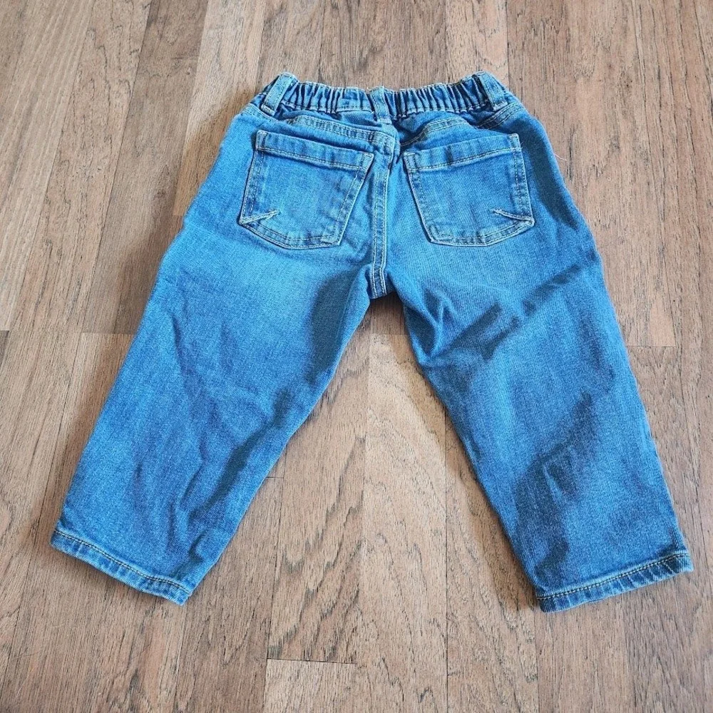 OshKosh Bgosh Toddler Distressed Jeans Medium Wash Blue 24M Stretch Pants 590